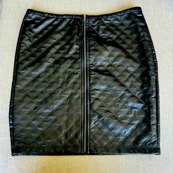 Goodtime USA, Black, Diamond Design, Skirt, Size Large - Picture 2 of 4